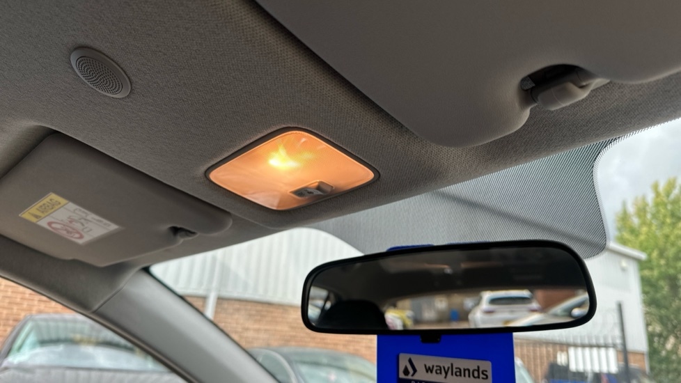 Used Kia Picanto 2023 for sale - 77293381: Photo 32