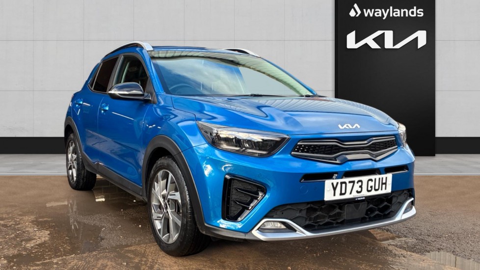 Used Kia Stonic 2023 for sale - 76826758: Photo 1