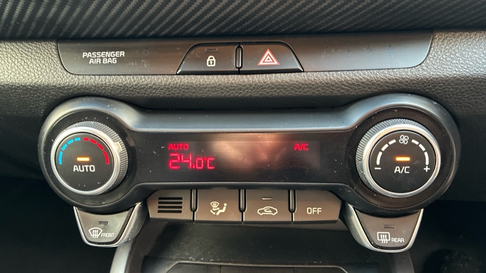 Used Kia Stonic 2023 for sale - 76826758: Photo 22