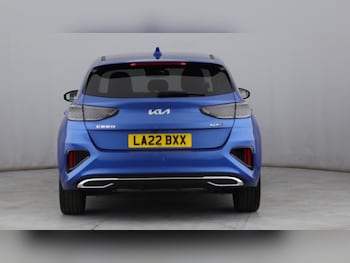 Used Kia Ceed 2022 for sale - 76447202: Photo