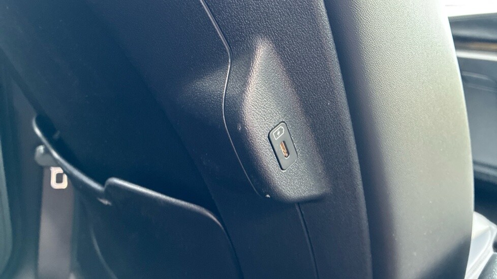 Used Kia Niro 2024 for sale - 76037839: Photo 12