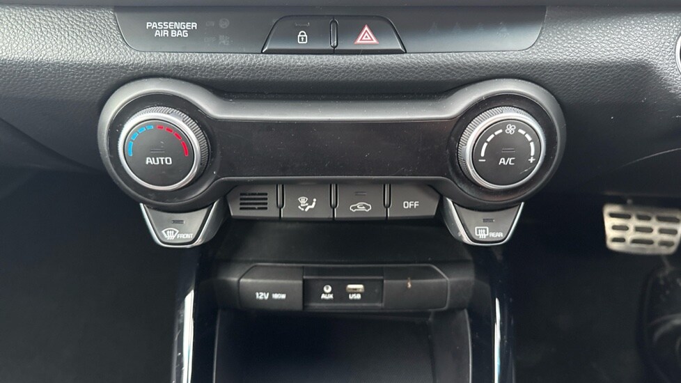 Used Kia Stonic 2019 for sale - 78206687: Photo 27