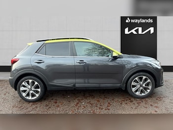 Used Kia Stonic 2018 for sale - 77512675: Photo