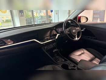 Used Kia Niro 2019 for sale - 78685811: Photo