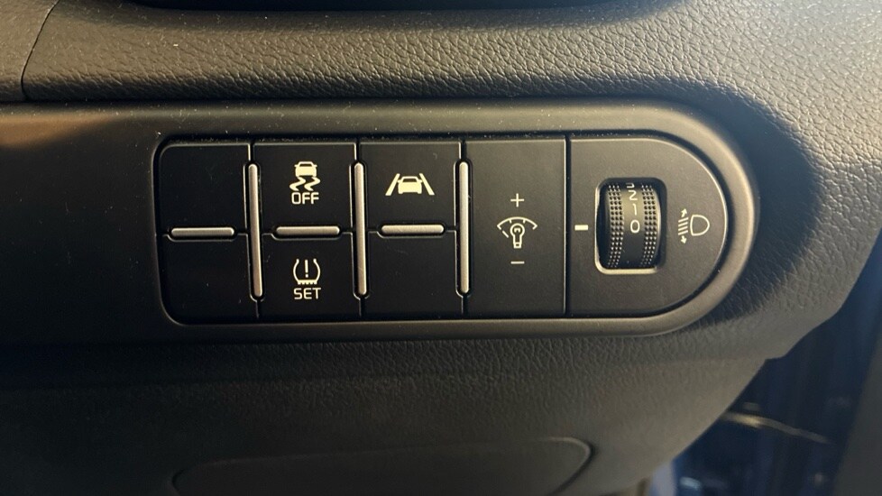 Used Kia XCeed 2025 for sale - 76580032: Photo 26