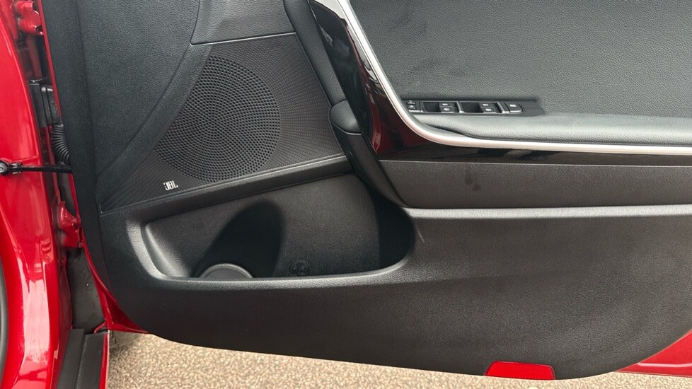 Used Kia XCeed 2025 for sale - 77899002: Photo 18