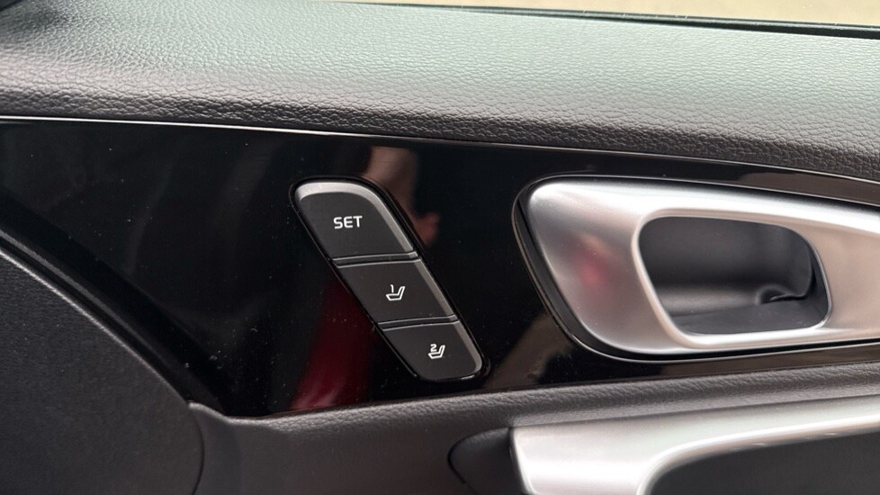 Used Kia XCeed 2025 for sale - 77899002: Photo 24