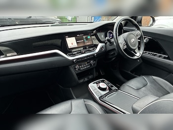 Used Kia Niro 2021 for sale - 76597834: Photo