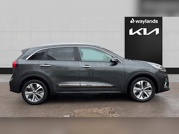 Used Kia Niro 2021 for sale - 76597834: Photo