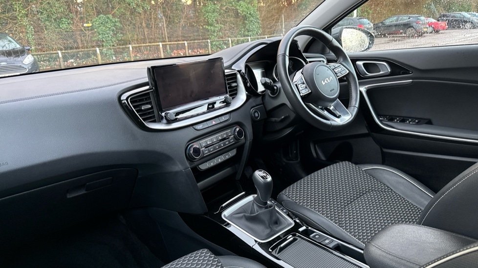 Used Kia Ceed 2025 for sale - 77389004: Photo 3