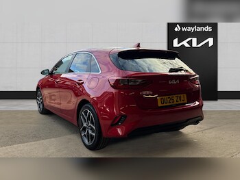 Used Kia Ceed 2025 for sale - 76375559: Photo