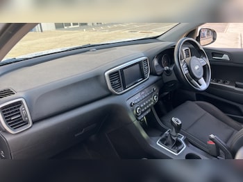 Used Kia Sportage 2019 for sale - 76415273: Photo