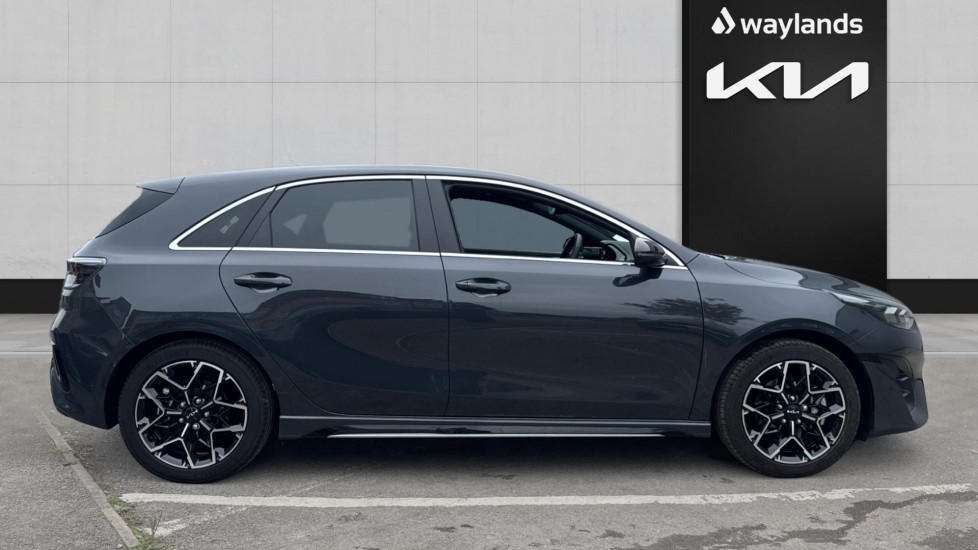 Used Kia Ceed 2025 for sale - 76589864: Photo 4