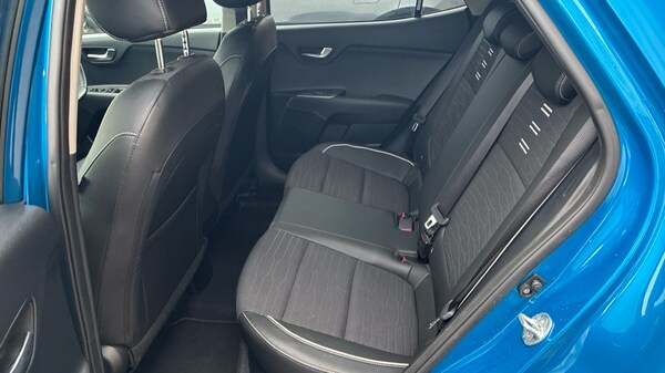 Used Kia Stonic 2023 for sale - 76234124: Photo 10
