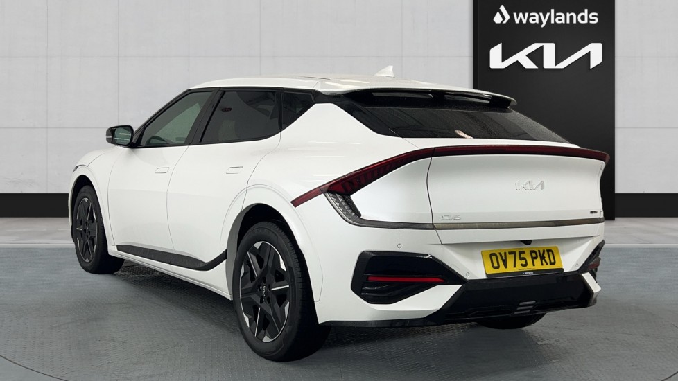 Used Kia EV6 2025 for sale - 77799832: Photo 2