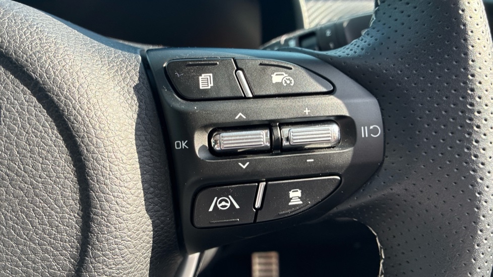 Used Kia Stonic 2025 for sale - 76851158: Photo 14