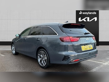 Used Kia Ceed 2025 for sale - 77218881: Photo