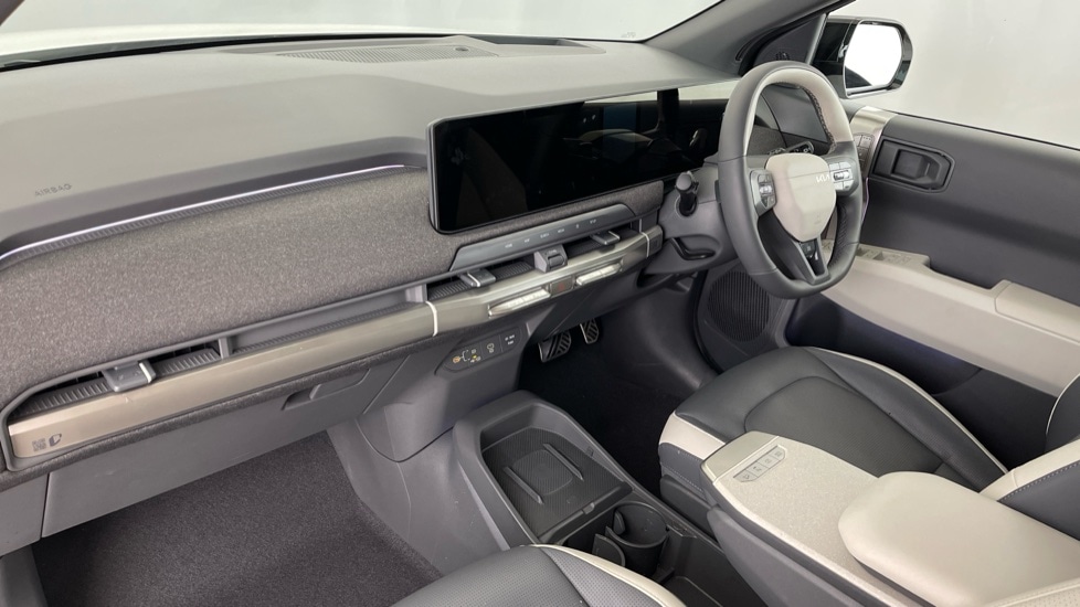 Used Kia EV3 2025 for sale - 77218860: Photo 8