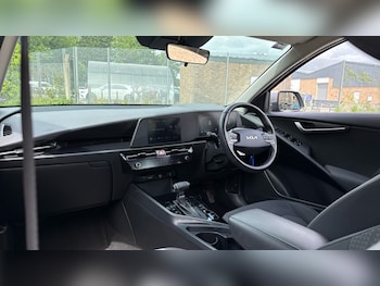Used Kia Niro 2023 for sale - 78542560: Photo