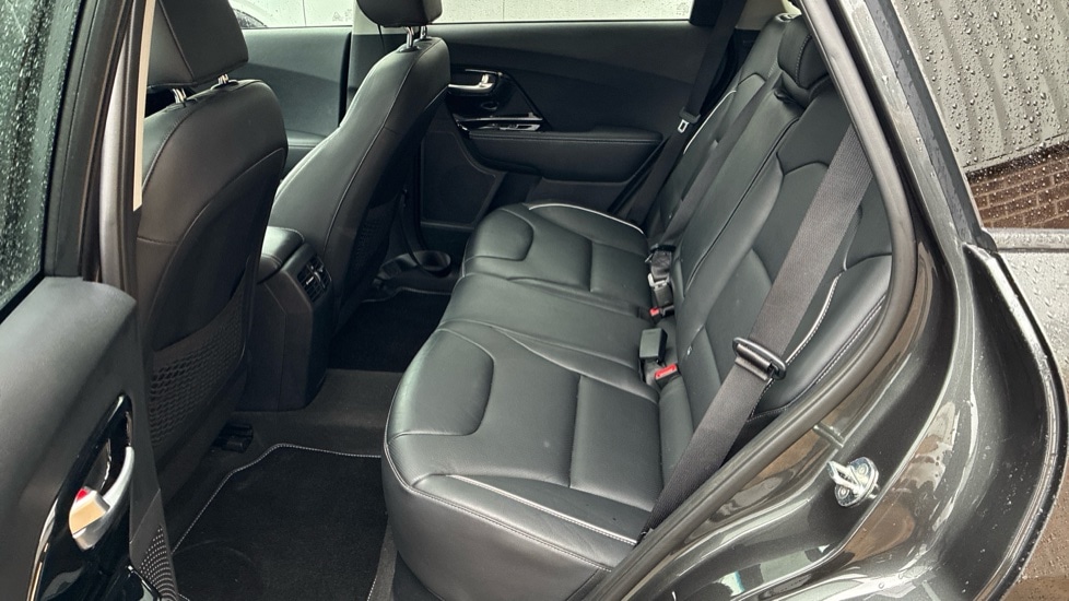 Used Kia Niro 2021 for sale - 76937491: Photo 10