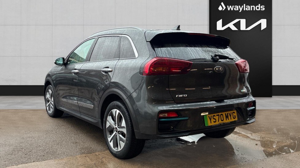 Used Kia Niro 2021 for sale - 76937491: Photo 2