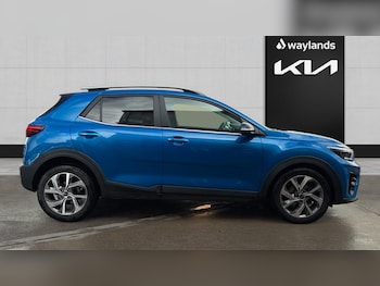 Used Kia Stonic 2024 for sale - 75745723: Photo