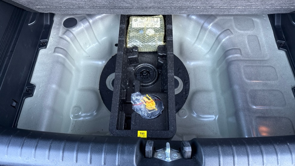 Used Kia Stonic 2023 for sale - 77087540: Photo 22