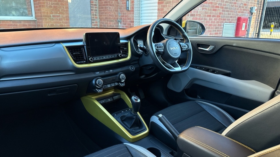 Used Kia Stonic 2023 for sale - 77087540: Photo 3