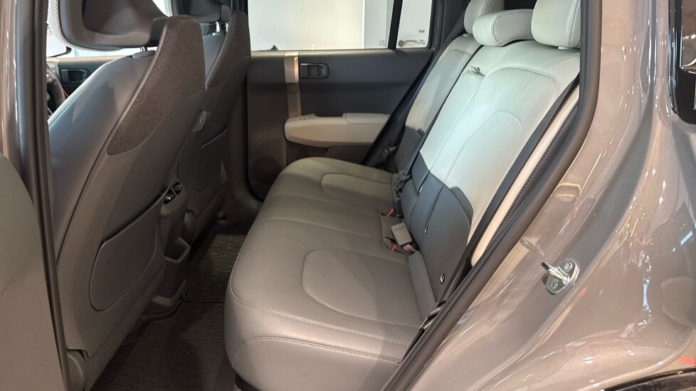 Used Kia EV3 2025 for sale - 78128942: Photo 10