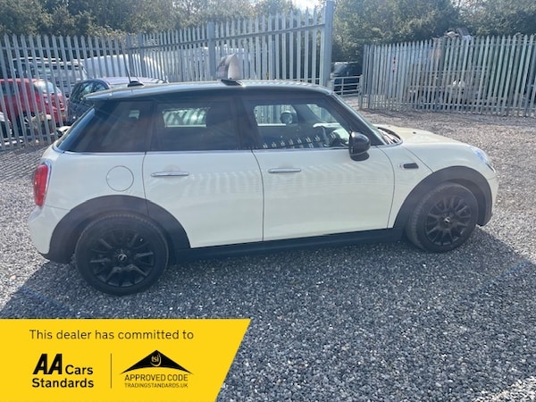 Used MINI Hatch 2016 for sale - 76267544: Photo 2