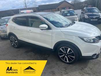 Used Nissan Qashqai 2015 for sale - 74040454: Photo