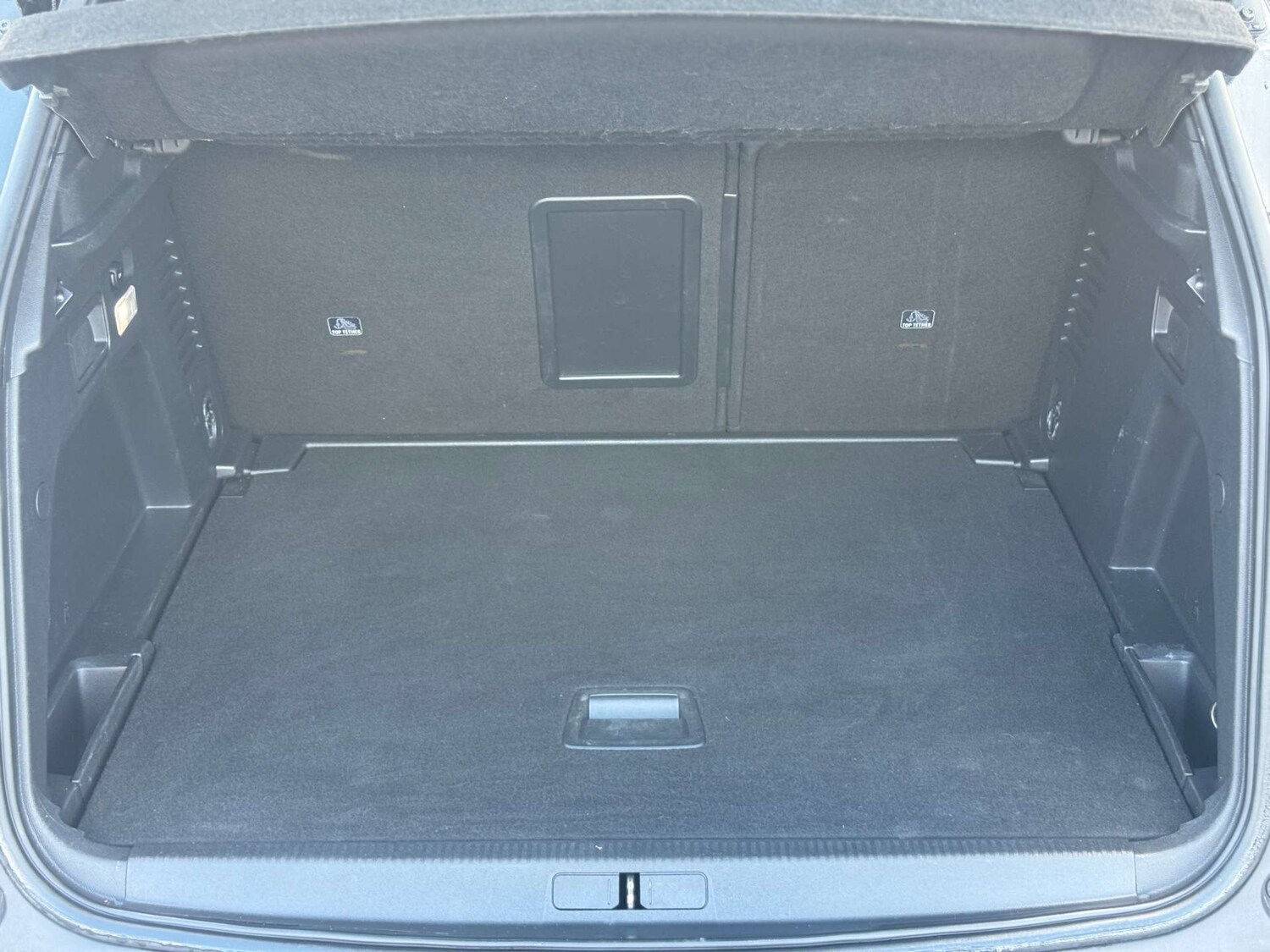 Used Peugeot 3008 2019 for sale - 77901832: Photo 28