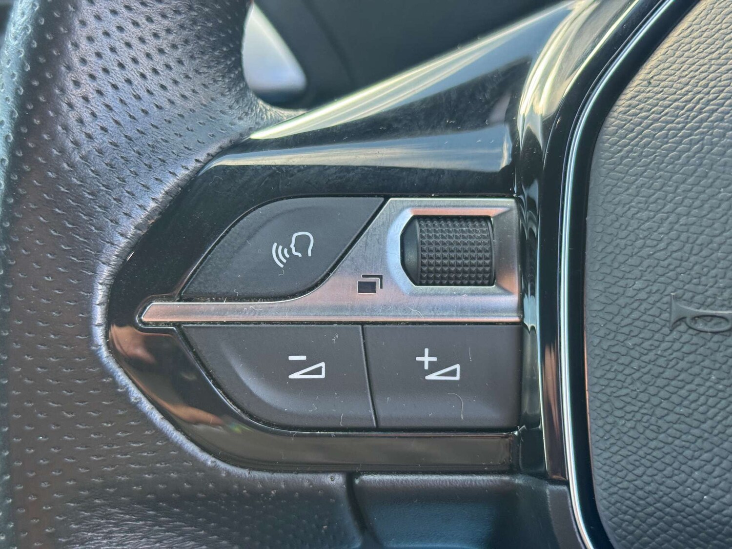 Used Peugeot 3008 2019 for sale - 77901832: Photo 37