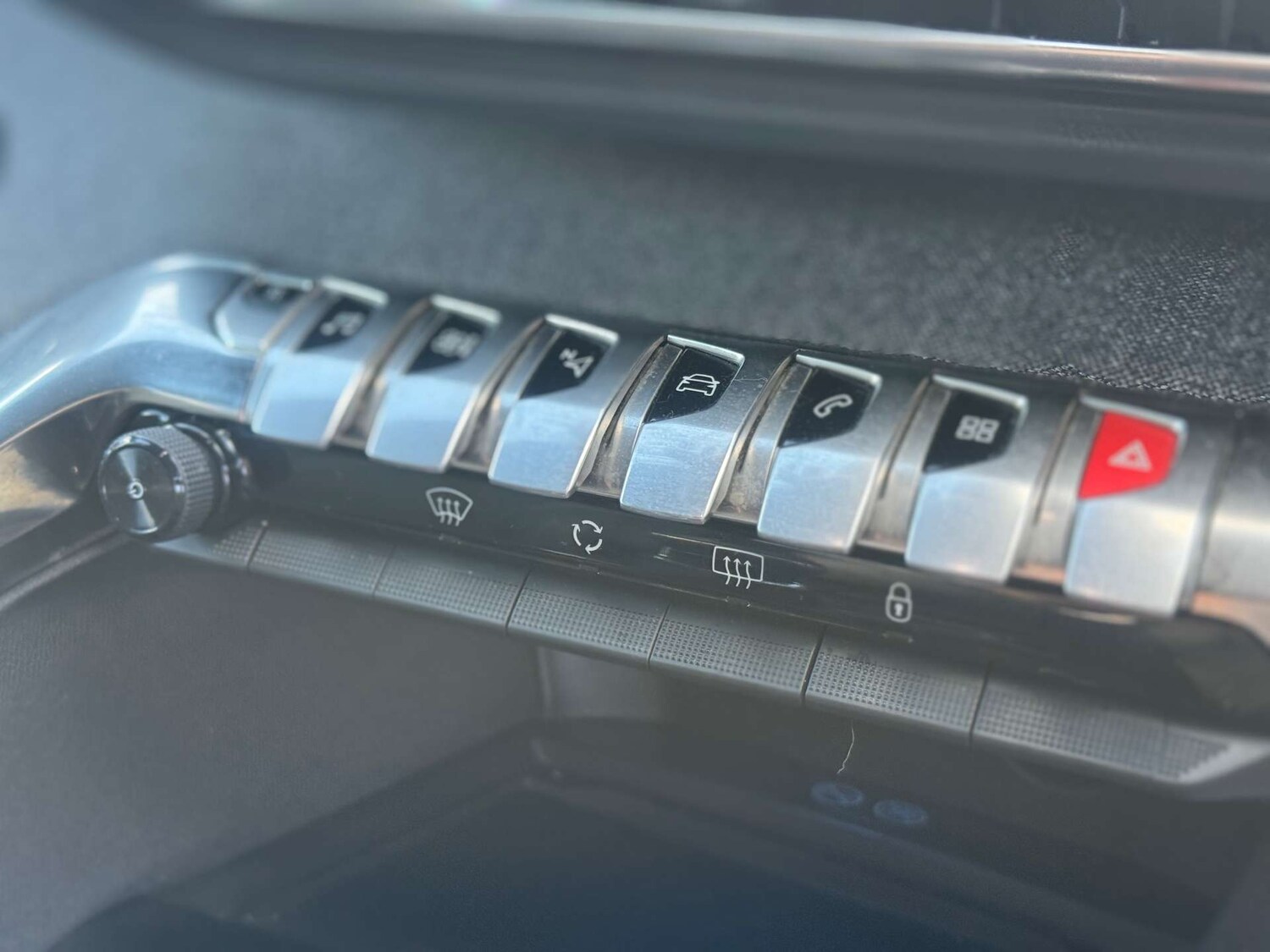 Used Peugeot 3008 2019 for sale - 77901832: Photo 79