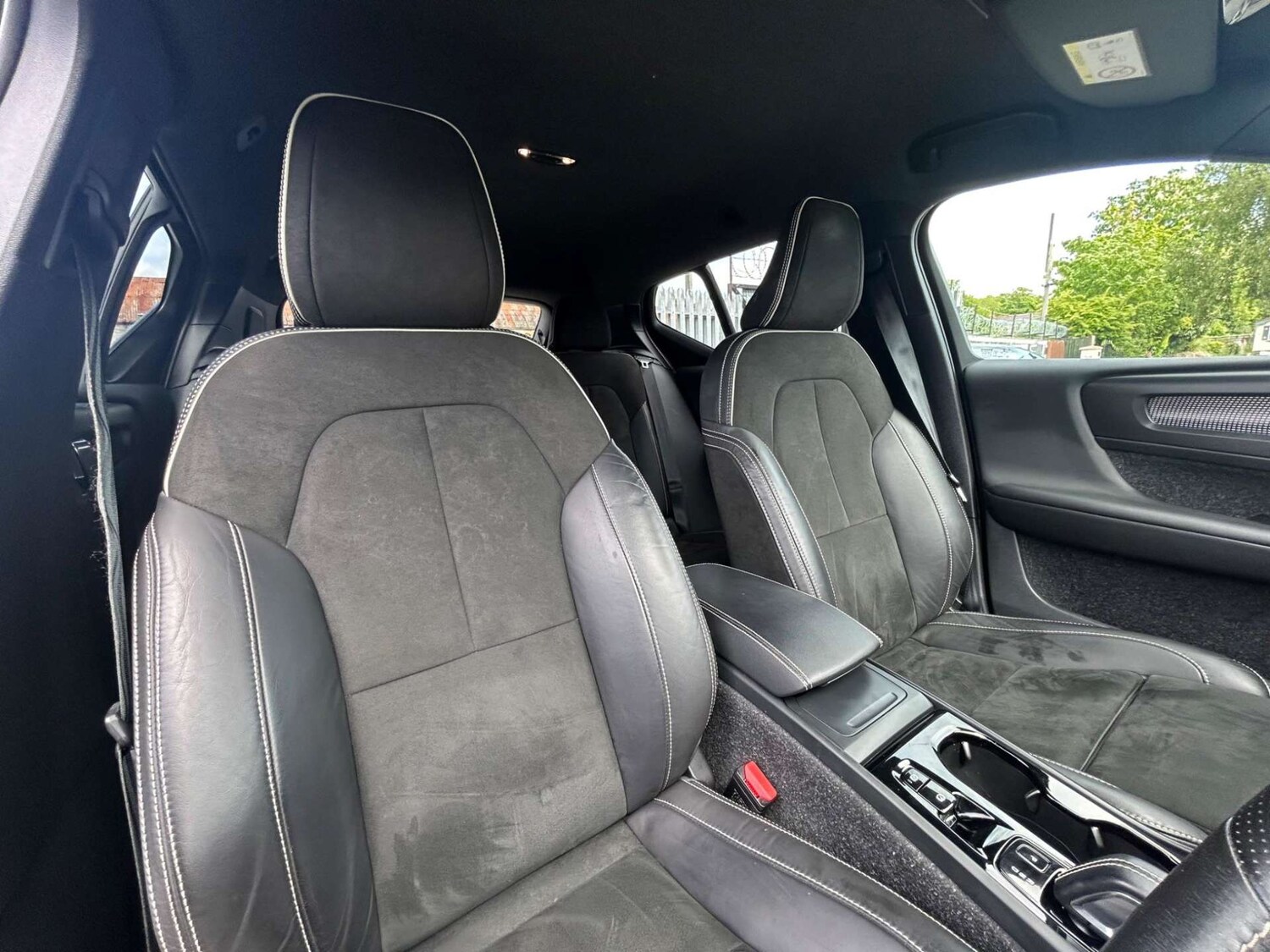 Used Volvo XC40 2021 for sale - 77207414: Photo 33