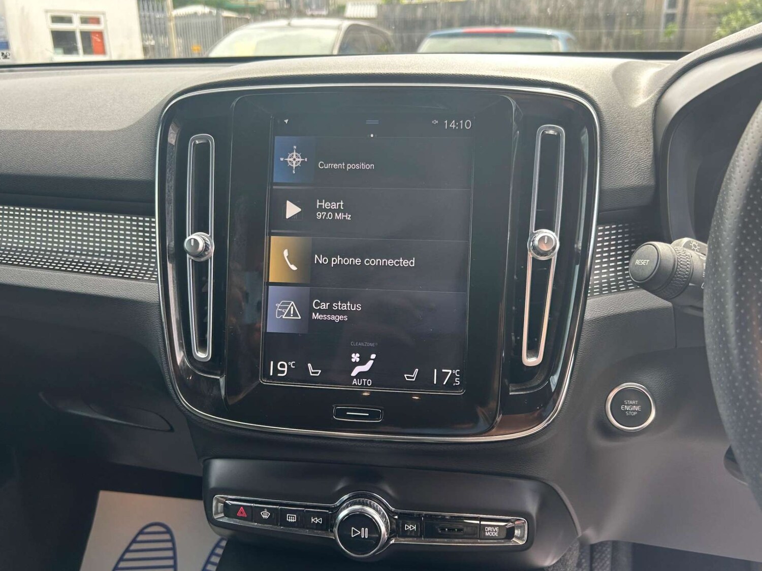 Used Volvo XC40 2021 for sale - 77207414: Photo 39