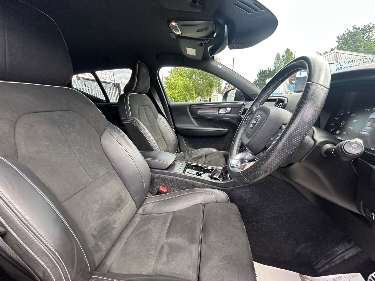 Used Volvo XC40 2021 for sale - 77207414: Photo 44