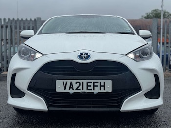 Used Toyota Yaris 2021 for sale - 78605433: Photo