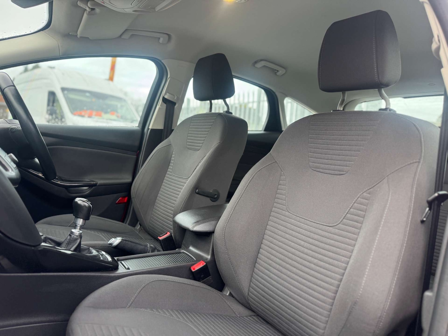 Used Ford Focus 2017 for sale - 77207501: Photo 27