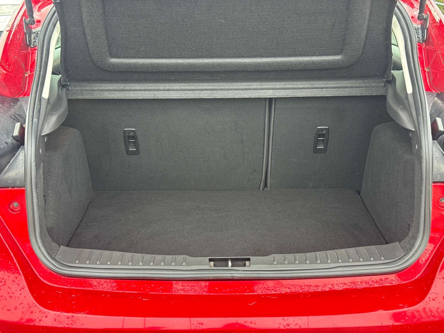 Used Ford Focus 2017 for sale - 77207501: Photo 32