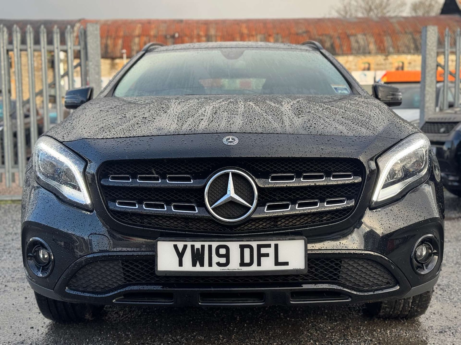 Used Mercedes-Benz GLA 2019 for sale - 77207478: Photo 2