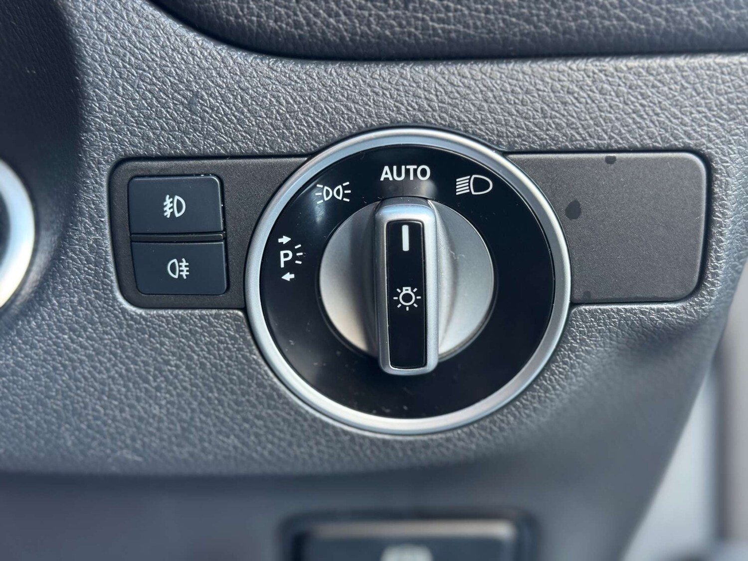 Used Mercedes-Benz GLA 2019 for sale - 77207478: Photo 24