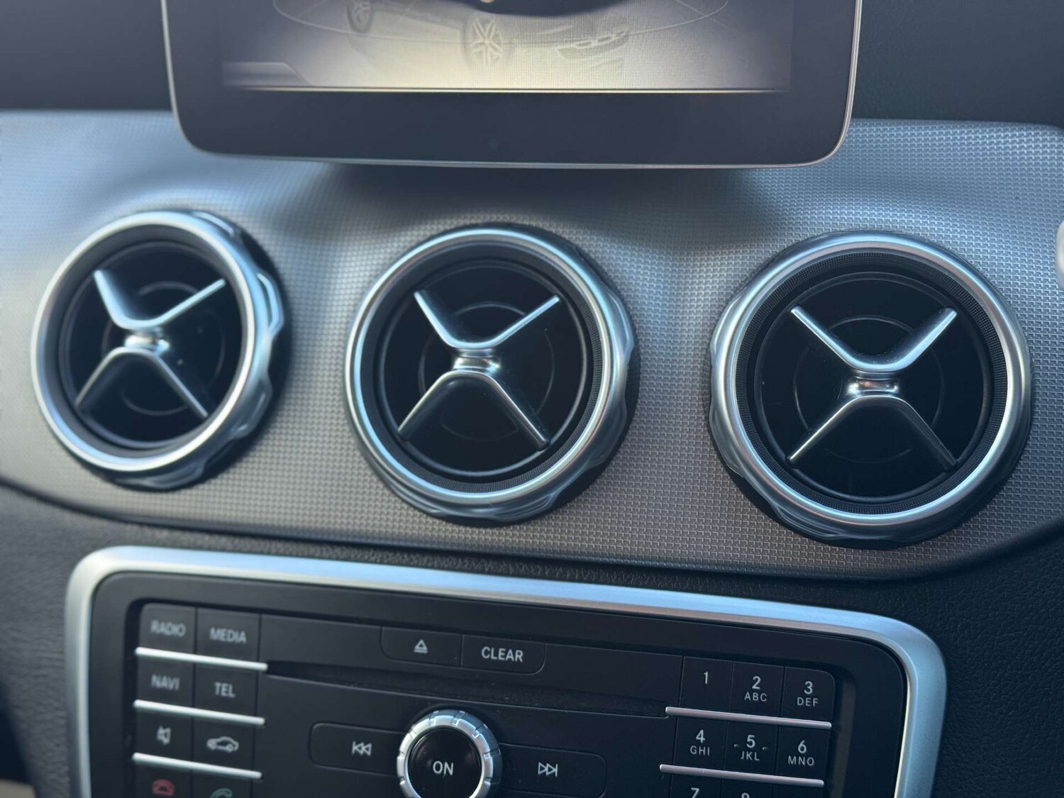 Used Mercedes-Benz GLA 2019 for sale - 77207478: Photo 76