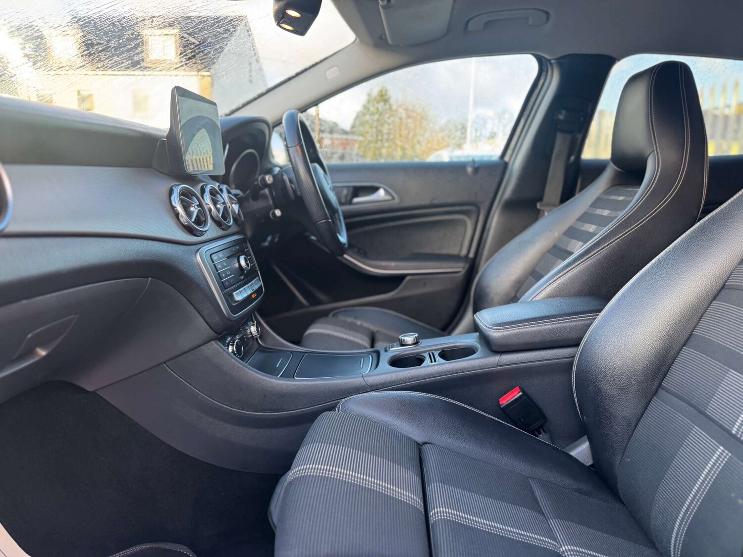 Used Mercedes-Benz GLA 2019 for sale - 77207478: Photo 85