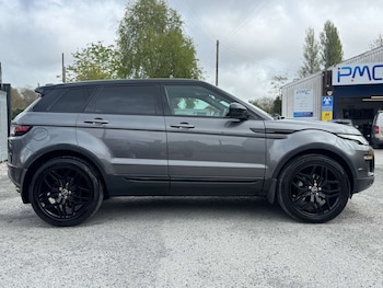 Used Land Rover Range Rover Evoque 2015 for sale - 78273202: Photo