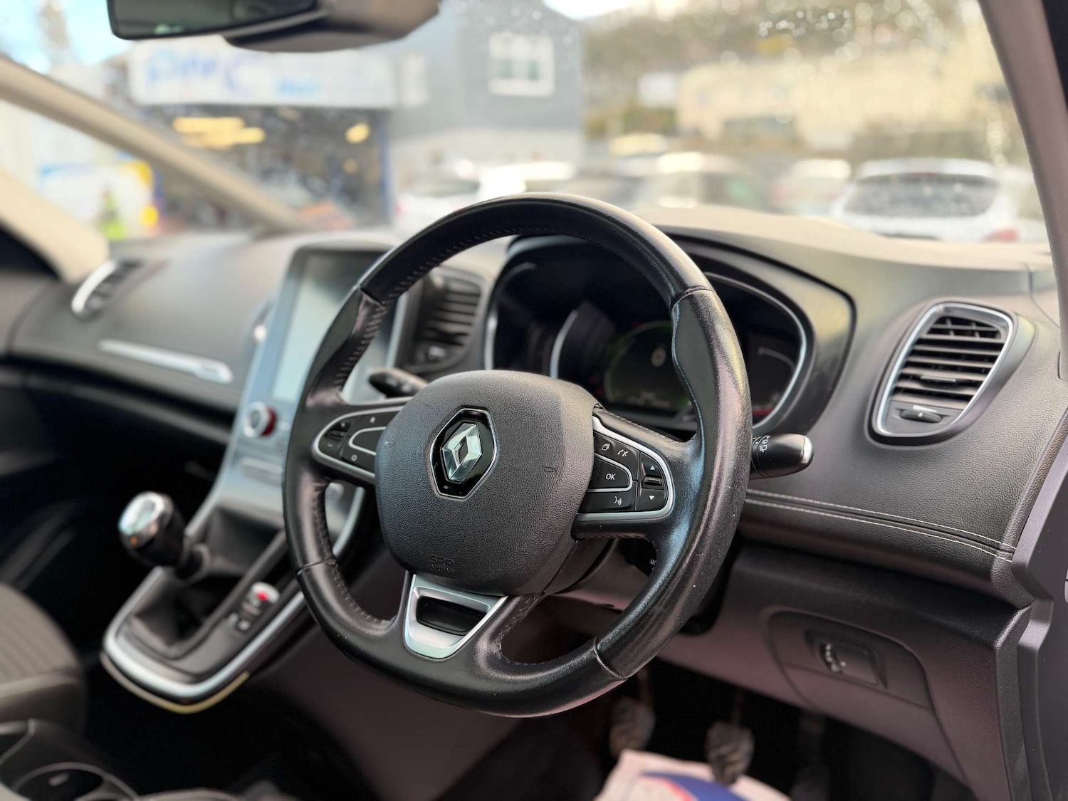 Used Renault Grand Scenic 2017 for sale - 77207456: Photo 14