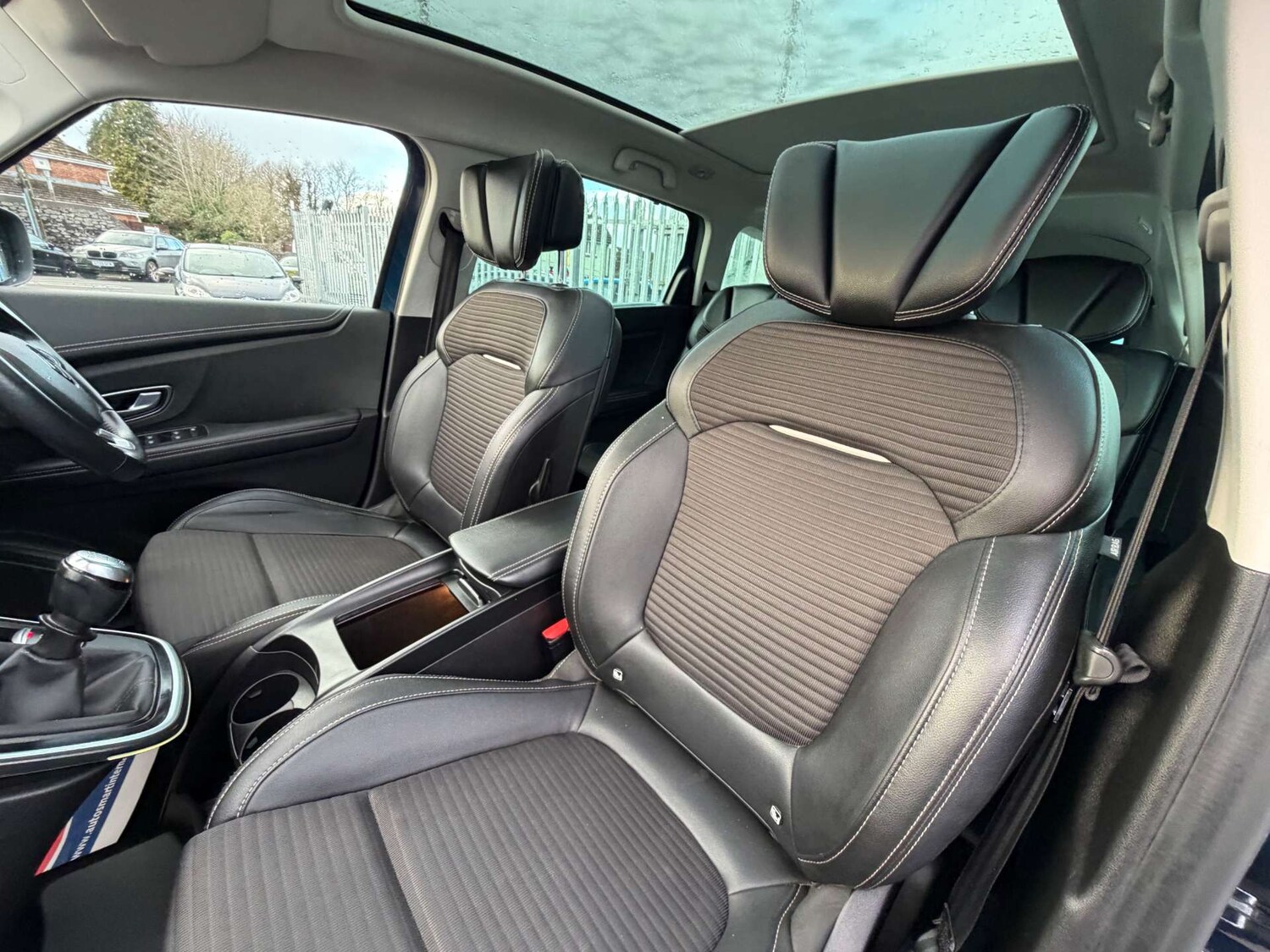 Used Renault Grand Scenic 2017 for sale - 77207456: Photo 21