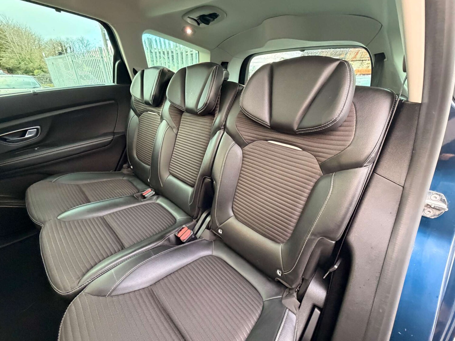 Used Renault Grand Scenic 2017 for sale - 77207456: Photo 23