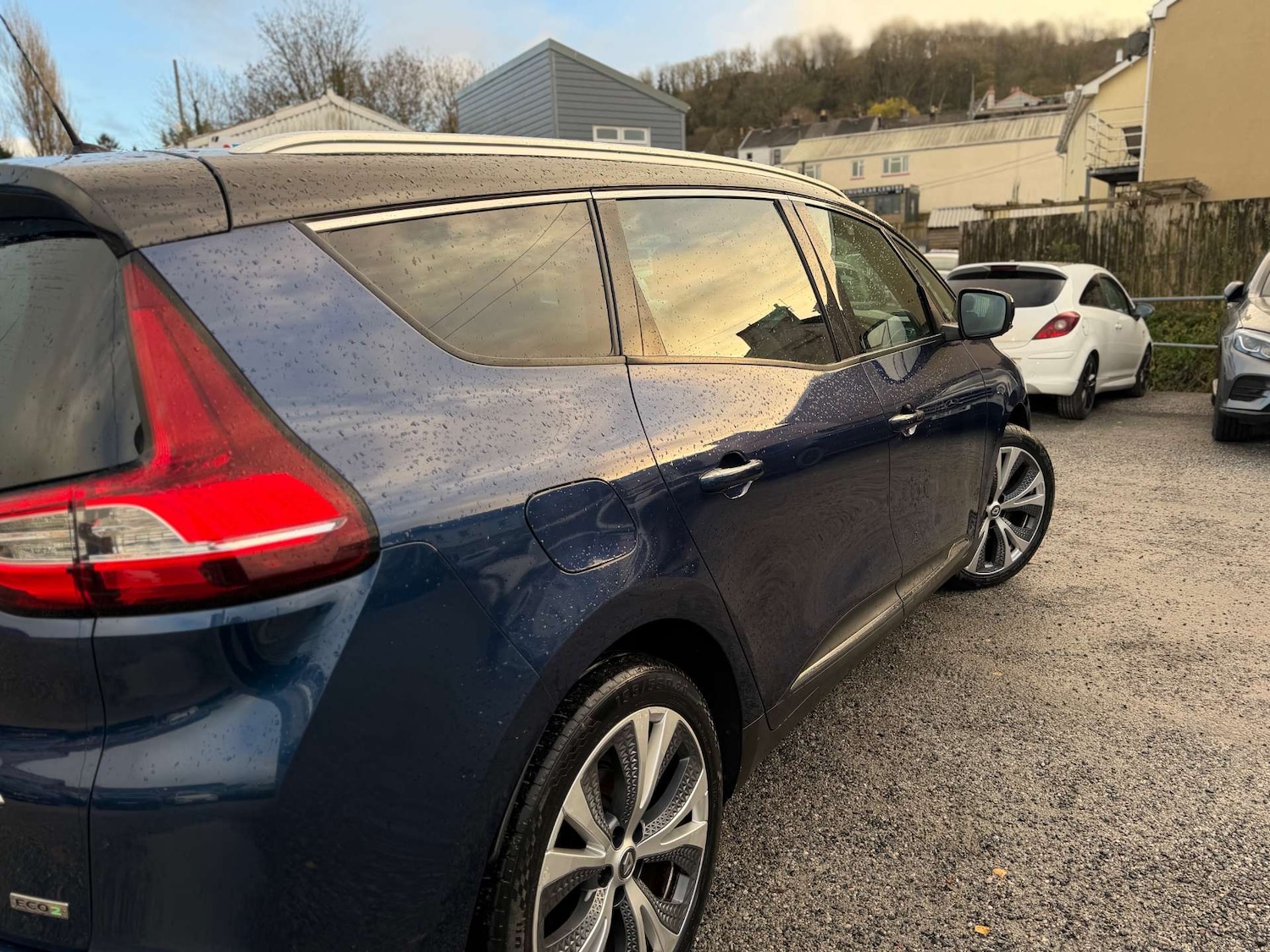 Used Renault Grand Scenic 2017 for sale - 77207456: Photo 32