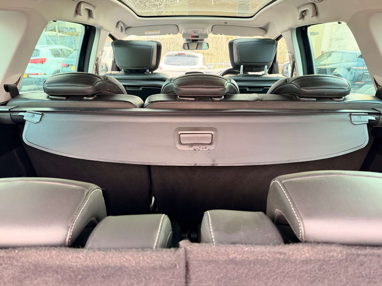 Used Renault Grand Scenic 2017 for sale - 77207456: Photo 36